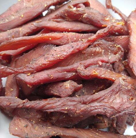 Smoked Turkey Jerky - What's Smoking Smoked Turkey Jerky Recipe, Chicken Jerky Recipes, Turkey Jerky Recipe Dehydrator, Smoked Jerky Recipes, Smoker Jerky Recipes, Smoked Snacks, Smokers Recipes, Turkey Jerky Recipe, Dehydrator Jerky