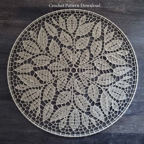 crochet mantel piece pattern
modern crochet wall hanging pattern Filet Crochet Doily, Dreamcatcher Crochet, Motif Mandala Crochet, Circle Diagram, Crochet Circle Pattern, Mandala Wall Decor, Crochet Dreamcatcher, Crochet Wall Hangings, Crochet Mandala Pattern