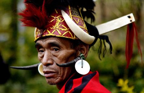 A Konyak Naga tribesman in his traditional dress Nagaland Festival, Konyak Naga, Human Diversity, 2 December, African People, Indigenous People, Nature Art Painting, Traditional Attire, Deep Forest