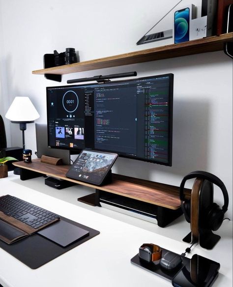 Modern Home Offices, Home Studio Setup, Desktop Setup, Bedroom Setup, Computer Room, Gaming Room Setup, Workspace Design, Pc Setup, Home Cinema