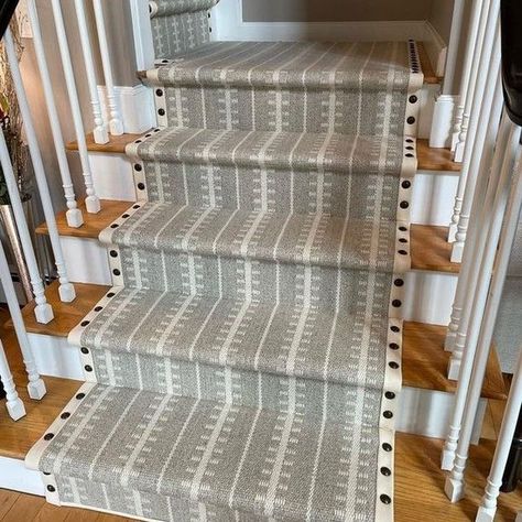 Stanton on Instagram: "A custom nail head border to add even more pizzazz to Ticking Stripe! 🤩🤩 . . . #repost > @thecarpetworkroom #stantoncarpet #carpetrunner #carpetlover #luxurycarpet #interiordesign #homedecor #stairs #stairrunner #staircase #crescentcarpet #carpet #carpets #stripes" Stanton Carpet, Foyer Staircase, Stair Runners, Stairway To Heaven, Rug Company, Ticking Stripe, Stair Runner, Carpet Runner, Entry Rug