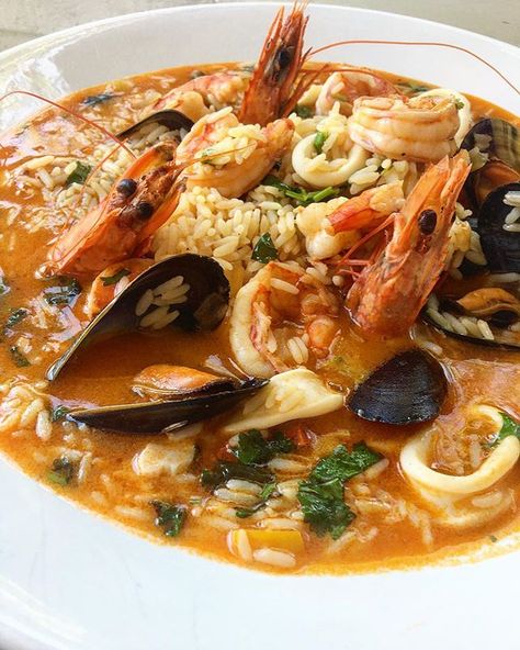 Seafood Rice ❦ Arroz de Marisco Seafood Rice Recipe, Portuguese Kitchen, Seafood Rice, Portuguese Food, Lamb Stew, Seafood Dinner, Portuguese Recipes, Fish Dishes, Seafood Dishes