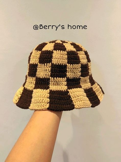 Bucket Hat Checkered, Monochrome Crochet, Checkered Bucket Hat, Crochet Checkered, Crochet Bucket, Crochet Bucket Hat, Bucket Hats, Crochet Hat, Fiber Arts