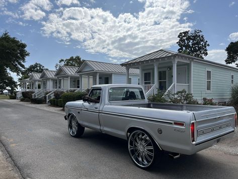 Cruisin’ and Cottages... - Beachview Vacation Cottages of the Mississippi Gulf Coast Mississippi Gulf Coast, Vacation Cottage, Gulf Coast, Mississippi, Cottage