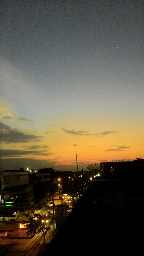 #sunset #sky #star #city #pekanbaru Pekanbaru City, Star City, Pekanbaru, Sunset Sky, Aesthetic Icon, Story Ideas, Instagram Story Ideas, Instagram Story, Celestial Bodies