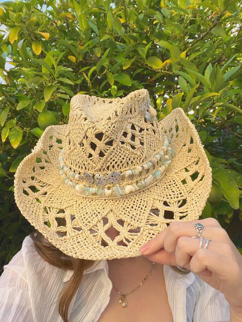 Straw cowgirl hat