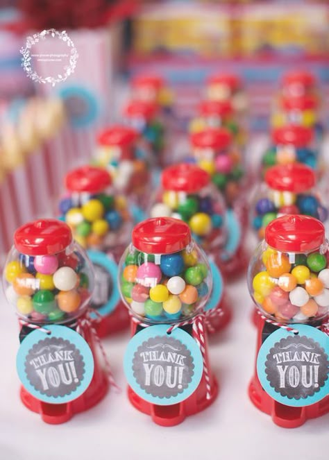 1st Bday Carnival Theme, Gumball Themed Birthday Party, Circus Theme Party Centerpieces, Carnival Birthday Party Favors, Carnival Theme Birthday Decor, Carnival Theme Party Favors, Gumball Birthday Party Ideas, Party Favors For First Birthday, Carnival Theme Centerpieces