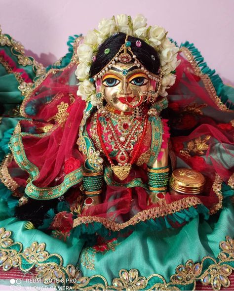 Laddu Gopal Radha Rani, Laddu Radha Rani, Radha Rani Shringar, Radha Rani Murti, Laddu Gopal Makeup Ideas, Radha Shringar, Bal Radha Rani, Radha Rani Makeup, Laddu Gopal Makeup