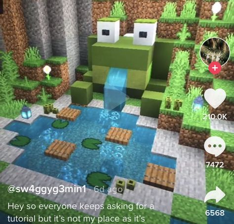 Frog Statue Minecraft, Minecraft Frog Pond, Minecraft Frog Statue, Fish Tank Minecraft, Minecraft Axolotl Habitat, Mine Core, Minecraft Statue, Minecraft House Decor, Cottagecore Minecraft