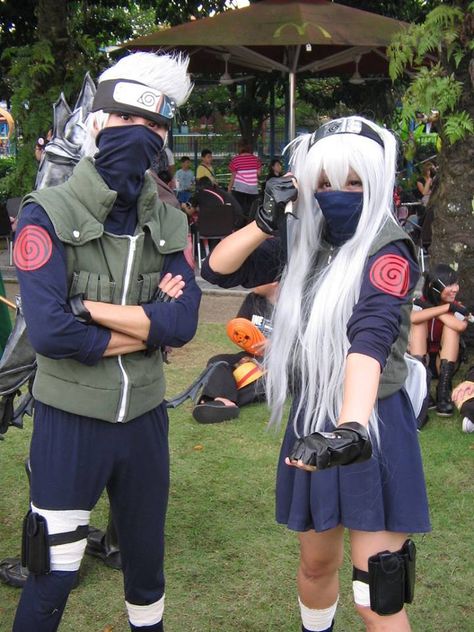 Fem Kakashi Cosplay, Female Kakashi Cosplay, Female Kakashi, Kakashi Cosplay, Kakashi Anime, Gender Bend, Cosplay Naruto, Anime Cosplay Costumes, Naruto Cosplay