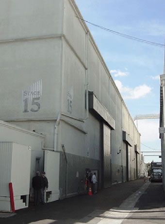 The largest stage on the Sony Pictures Studio lot is Stage 15, built in 1927. With a capacity of more than 42,000 square feet and standing 40 feet tall, Stage 15 is the second largest sound stage in the world. (The James Bond 007 sound stage at Pinewood Studios in England is the largest boasting over 45,000 square feet.) This was where Munchkinland was built. Center Stage Movie Aesthetic, Hollywood Film Set Aesthetic, Acting Dream Job, Manifest Acting Career, Manifesting Acting Career, Actress Career, Hollywood Aesthetic, My Future Job, Movie Studios