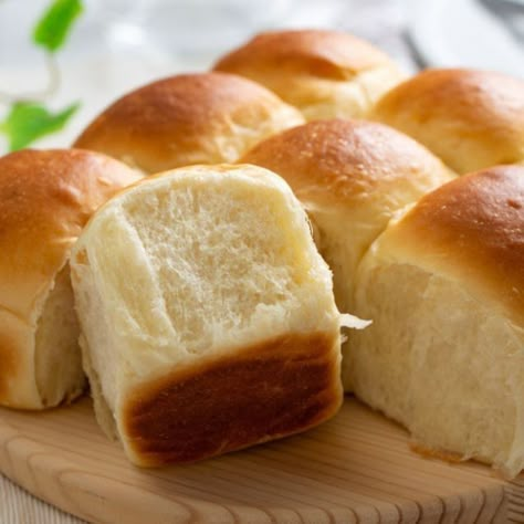 Buttery Rolls, Dinner Roll, Recetas Keto, Healthy Bread, Pan Bread, The Dinner, Instant Yeast, Gluten Free Bread, Dinner Rolls