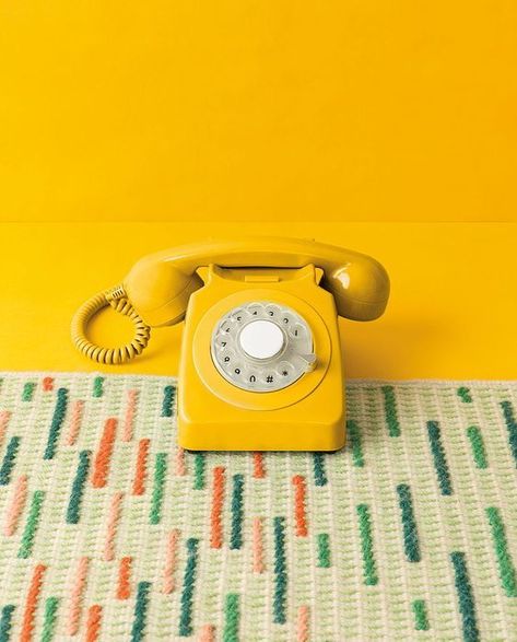 Still Life Photography Colorful, Retro Still Life Photography, Pattern Product Photography, Aesthetic Product Design, Retro Set Design, Retro Product Photography, Vintage Phone Wallpaper Retro, Vintage Product Photography, Retro Moodboard