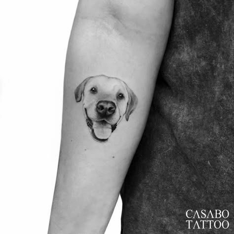 Dog Tattoo Ideas Labrador, Simple Labrador Tattoo, Labrador Memorial Tattoo, Dog Tattoo Labrador, Labrador Portrait Tattoo, Labrador Tattoo Ideas, Shadows Tattoo, Labrador Tattoo, Latte Art Tattoo