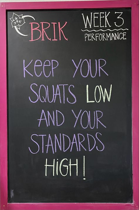 Anytime Fitness Chalkboard, Thanksgiving Chalkboard, Blackboard Ideas, Club Pilates, Weekly Quotes, Gym Chalk, Gym Wall, Workout Quotes, Gym Quote