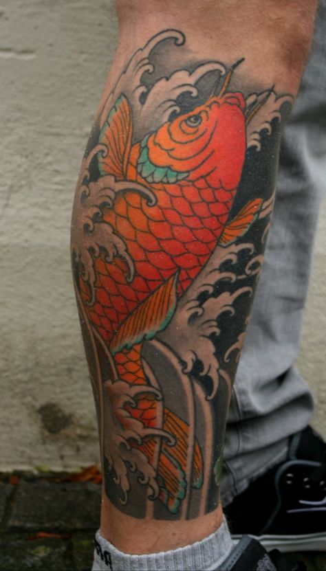 Japanese Traditional Tattoo Chart, Calf Tattoo Men, Japanese Leg Tattoo, Back Of Leg Tattoos, Koi Tattoo Sleeve, Tattoos Drawing, Koi Tattoo Design, Japanese Flower Tattoo, Tatoo Inspiration