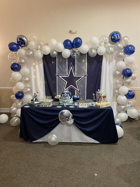 Dallas Cowboy Party Decorations, Dallas Cowboys Party Ideas Centerpieces, Cowboys Party Decorations, Dallas Cowboy Birthday Party, Dallas Cowboys Theme Party, Dallas Cowboys 50th Birthday Party, Dallas Cowboys Birthday Party Decoration, Dallas Cowboys 40th Birthday Party, Dallas Cowboys Balloon Centerpieces