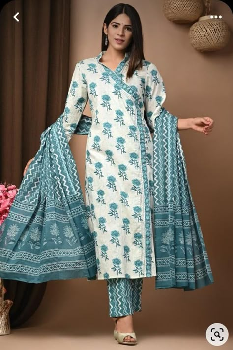 Cotton Suit Designs, Cotton Dress Pattern, Lace Suit, Stylish Kurtis, Kurtis Design, Stylish Kurtis Design, Simple Kurta, New Kurti Designs, Printed Suit