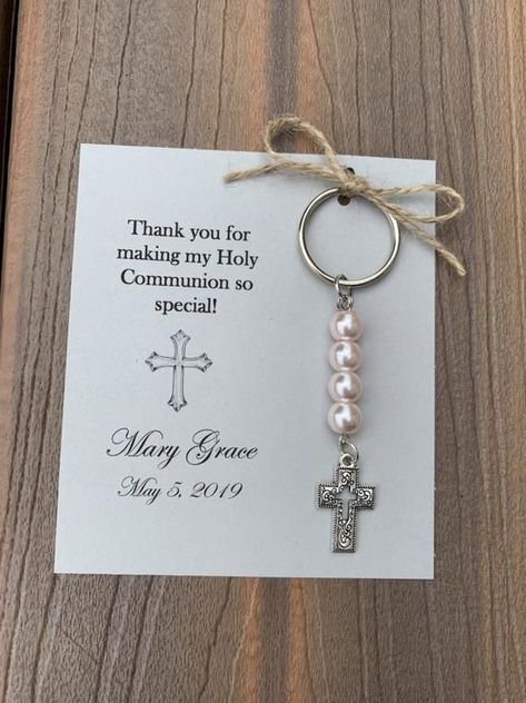 Communion Party Favors, Recuerdos Primera Comunion Ideas, Holy Communion Party, Mini Rosaries, First Communion Decorations, Communion Ideas, Communion Decorations, First Communion Party, First Communion Favors