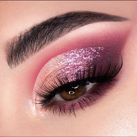 Soft Eye Makeup, Makeup Pictorial, Prom Eye Makeup, Makeup Nails Designs, Pink Eye Makeup, Barbie Makeup, Eye Makeup Pictures, Madly Deeply, Truly Madly Deeply