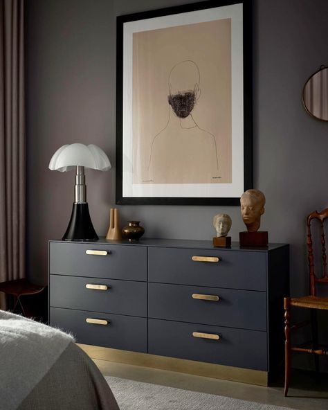 Superfront (@superfrontdotcom) • Instagram photos and videos Soothing Bedroom Colors, Exclusive Bedroom, Black Dresser, Hall Furniture, Sideboard Grey, Get Organised, Dekorasi Kamar Tidur, Bedroom Pictures, Ikea Frames