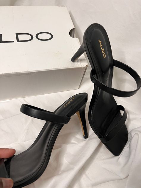 Black 4” Aldo heel Snapchat Makeup, Aldo Heels, Mommy Style, Aldo Shoes, Black Heels, Me Too Shoes, Toronto, Sandals Heels, 4 Inch