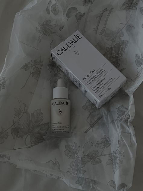 Caudalie Skincare Aesthetic, Caudalie Aesthetic, Caudalie Serum, Caudalie Skincare, Taurus Rising, Aesthetic Pleasing, Tatcha Skincare, Serum Skincare, Skincare Aesthetic