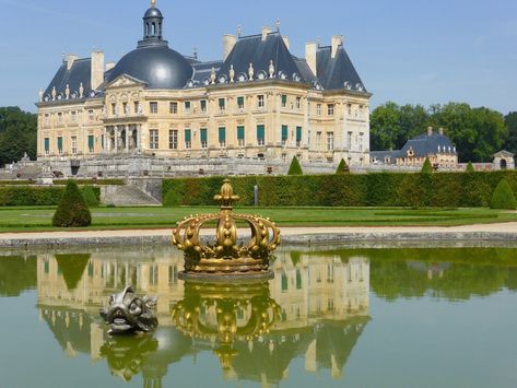 Chateau Vaux-le-Vicomte, Basin Of The Crown. Vaux Le Vicomte, French Chateau, The Crown, Crown, France, Architecture