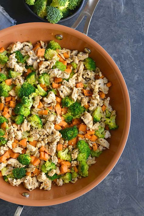 turkey sweet potato broccoli hash Apple Zucchini Bread, Turkey Broccoli, Turkey Sweet Potato, Quick Meals To Make, Potato Broccoli, Egg Free Breakfast, Quick Diet, Healthy Paleo Recipes, Breakfast Hash