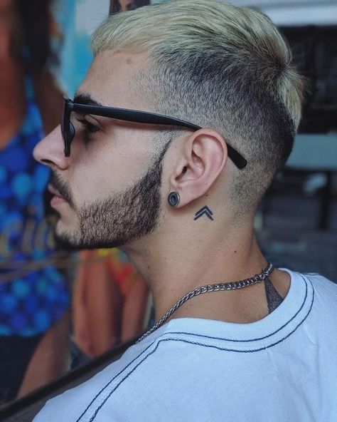 Trendy Men's Behind-the-Ear Tattoos: Unique Designs & Ideas Men’s Tattoo Behind Ear, Mens Behind The Ear Tattoo, Back Ear Tattoo Men Guys, Men Behind Ear Tattoo, Simple Ear Tattoos, Men Ear Tattoo, Women Tapered Haircut, Behind The Ear Tattoo Ideas For Men, Best Small Tattoos For Men