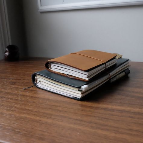 Traveler's Notebook Tutorial: How to Connect Multiple Refills and Accessories — The Gentleman Stationer Refillable Journal, Notebook Refill, Leather Journal Notebook, Leather Planner, Commonplace Book, Refillable Planner, Midori Travelers Notebook, Writing Notebook, The Gentleman