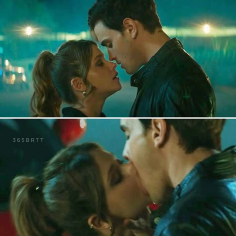 Culpa Mia Kiss, Cupla Mia, Fault Movie, Mia Culpa, Movie Kisses, Gabriel Guevara, Spanish Movies, Beauty And The Beast Movie, Nicole Wallace