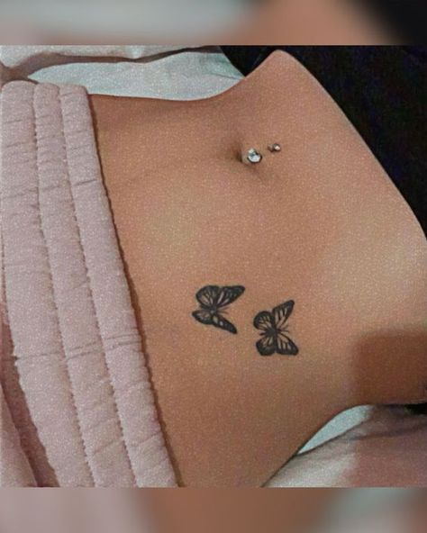 Secret Tattoo, Cute Henna Tattoos, Tato Minimal, Waist Tattoos, Belly Tattoos, Butterfly Tattoos For Women, Hip Tattoos Women, Small Pretty Tattoos, Pretty Tattoos For Women