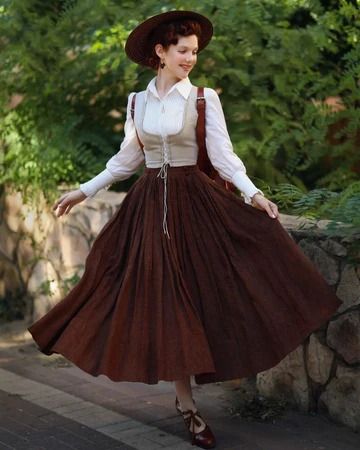 Villager Outfit, Beground Aesthetic, Cottagecore Pants, Love Styles, Sophisticated Casual, Belted Skirt, Elle Fashion, Skirt Maxi, Dyed Linen