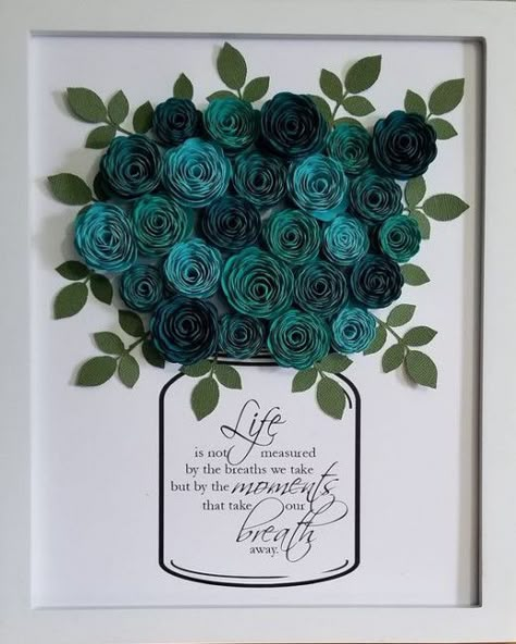 Cricut Flowers, Flower Shadow, Idee Cricut, Paper Flower Art, Desain Quilling, Shadow Box Ideas, Folding Origami, Flower Shadow Box, Flowers Craft