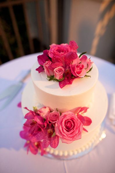 Fuchsia Wedding Cake, Fuschia Wedding, Moms 60th, Magenta Wedding, Paradise Wedding, Fuchsia Wedding, Pink Wedding Cake, Wedding Bouquets Pink, Hot Pink Flowers