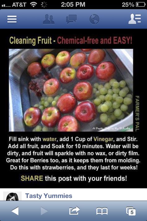 Produce Cleaning Fruit, All Fruits, Food Facts, Chemical Free, Fruits And Veggies, Blueberries, Fruits And Vegetables, Food Hacks, Cooking Tips