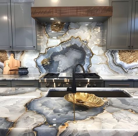 Geode Furniture, Stone Water Features, Kitchen Layouts With Island, Paint Cabinets White, Mud Rooms, Quartz Kitchen Countertops, Natural Homes, Modern Kitchen Interiors, Quartz Kitchen