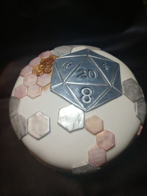 D&d Cake Ideas, Dnd Birthday Cake, Dnd Wedding Cake, D&d Cake, D20 Cake, Dnd Cake, Dungeons And Dragons Cake, Fandom Cakes, Stitch Birthday Cakes