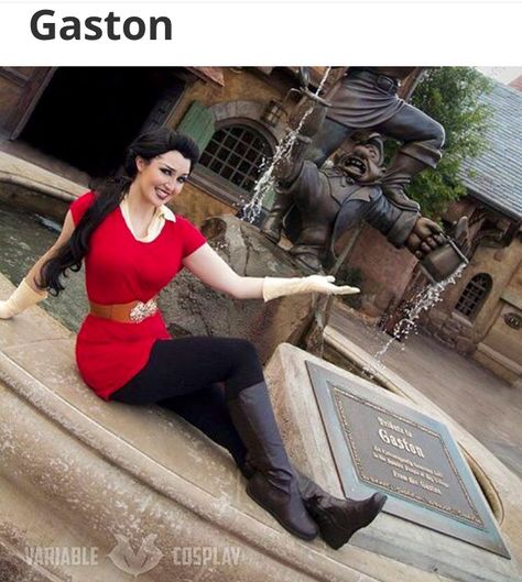 Female Gaston Disney Cosplay Ideas, Gender Bend Cosplay, Best Cosplay Ever, Book Video, Villain Costumes, Cosplay Photography, Rule 63, Video Game Anime, Film And Tv