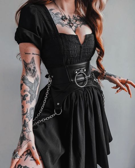 Mini Corset Dress Outfit, Belt Mini Dress, Corset Belt Dress Outfit, Black Dress With Corset Belt, Modern Gothic Outfits, Black Corset Belt Outfit, Alternative Dress Outfit, Black Dress Classy Outfit, Modern Corset Outfit