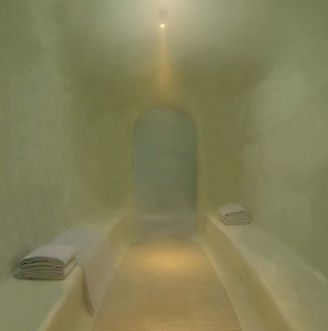 Spa Steam Room Design, Small Steam Room, Steam Room Aesthetic, Tadelakt Steam Room, Spa Steam Room, Aman Spa, Turkish Steam Room, Thermal Spa Architecture, Spa Experience Luxury