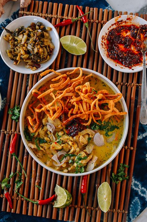 Chicken Khao Soi, Coconut Curry Noodle Soup, Curry Noodle Soup, Thai Coconut Curry, Pickled Mustard Greens, Chicken Coconut, Crispy Noodles, Wonton Noodles, Khao Soi