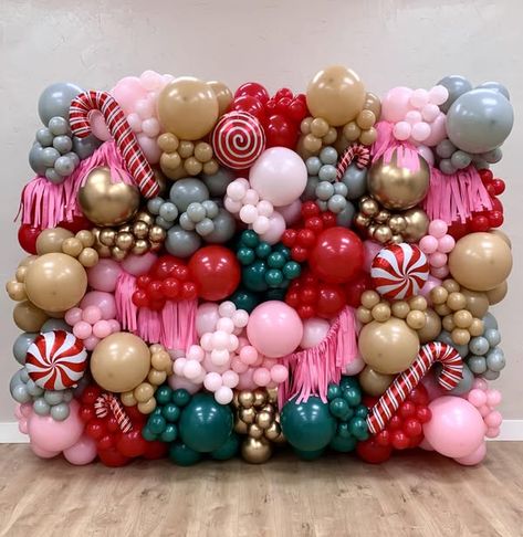 Balloon Artists | I made this Christmas balloon wall for Santa coming to visit a local boutique 😍 | Facebook Christmas Balloon Wall, Santas Coming, Christmas Balloons, Balloon Wall, Local Boutique, New House, Balloons, Boutique, Christmas