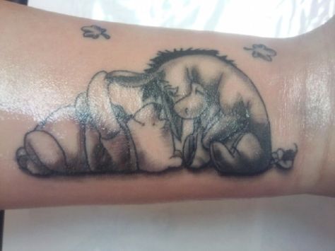 I really like this tattoo design, but maybe in color instead of just in black and white. Eeyore Tattoo, Winnie The Pooh And Eeyore, Winnie The Pooh Tattoo, Pooh Tattoo, Pooh And Eeyore, Winnie The Pooh Tattoos, Tattoo Cute, Disney Pooh, Sweet Tattoos