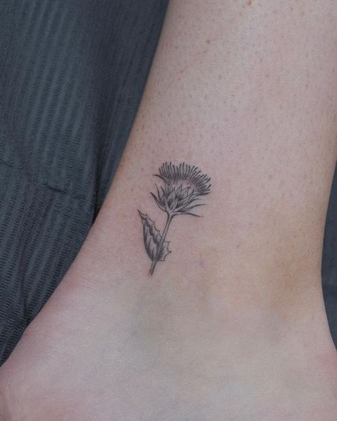 Scotland Map Tattoo, Small Scottish Tattoo, Tiny Thistle Tattoo, Small Scottish Tattoos For Women, Scottish Tattoos For Women, Scotland Tattoo Ideas, Thistle Tattoos, Seed Tattoo, Scotland Tattoo