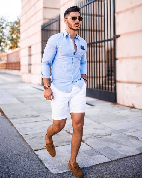 Dope or no? 🔥 👀 #menaboutfashion . . . . . . #dapperlydone #malefashion #bestcasualoutfit #tailoredsuit #suituptime #dapperlife… Male Outfits Summer, Black Men Casual Style, Short Hombre, Sporty Outfits Men, Male Outfits, Blazer Outfits Men, Mens Shorts Outfits, Casual Shorts Men, Mens Summer Outfits