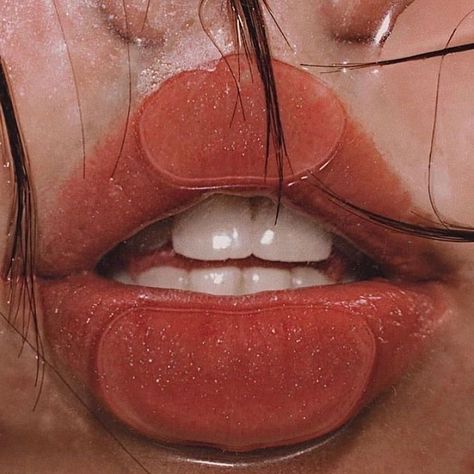 Glass Photography, 인물 사진, Photography Inspo, Aesthetic Art, Photography Inspiration, The Dreamers, Art Inspiration, Nose Ring, Lips