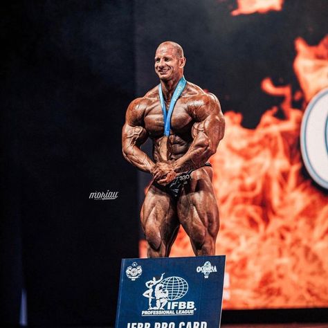 The former IFBB Elite Pro superstar can now compete in contests for his new league, and he’s only one win away from competing in the 2022 Mr. Olympia contest, which is scheduled to be held Dec. 16-18 at the Zappos Theater in Las Vegas, NV. Arm Workout Routine, Phil Heath, Ifbb Pro, Workout Session, Back Workout, Bodybuilding Workouts, Rome Italy, Arm Workout, Olympia