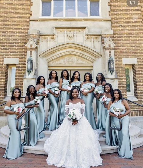 Black Bridesmaid Pictures, Melanin Wedding Colors Bridesmaid Dress, Black Wedding Aesthetic Bridesmaids, Large Bridal Party Pictures, Bridesmaid Photoshoot Ideas, Bridesmaid Photos Black Women, Bridal Party Robes Black Women, Bridal Party Photoshoot, Black People Weddings